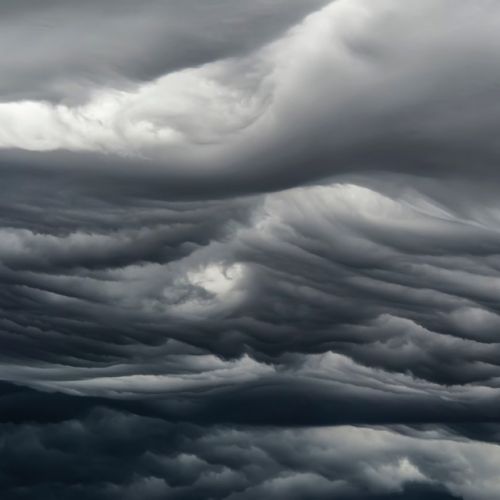 Asperitas: un fenomeno meteorologico spettacolare