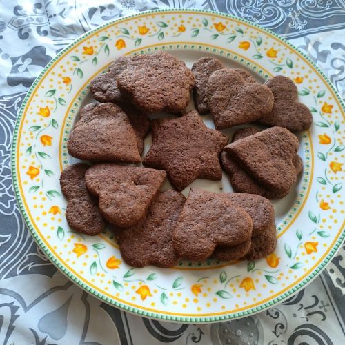 Biscotti di Natale con cacao e spezie: una ricetta facile
