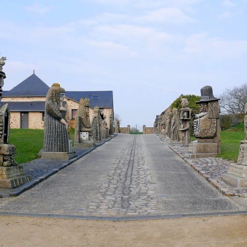 Il Museo Robert Tatin: una visita insolita a Mayenne