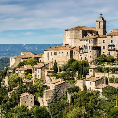 Il villaggio di Gordes: una gemma turistica del Vaucluse.