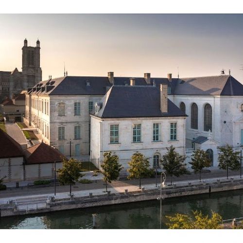 La Cité du Vitrail: un luogo culturale da scoprire a Troyes in Champagne