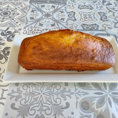 La torta allo yogurt: la ricetta super facile in immagini.