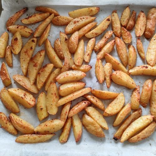 Le cuneiformi al forno fatti in casa: una ricetta molto facile.