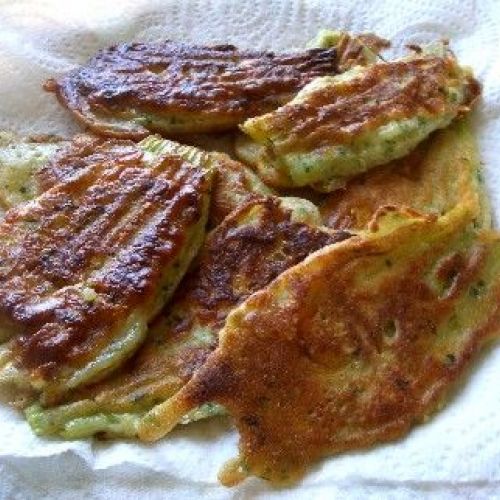 Le frittelle di fiori di zucchina: la vera ricetta nizzarda.