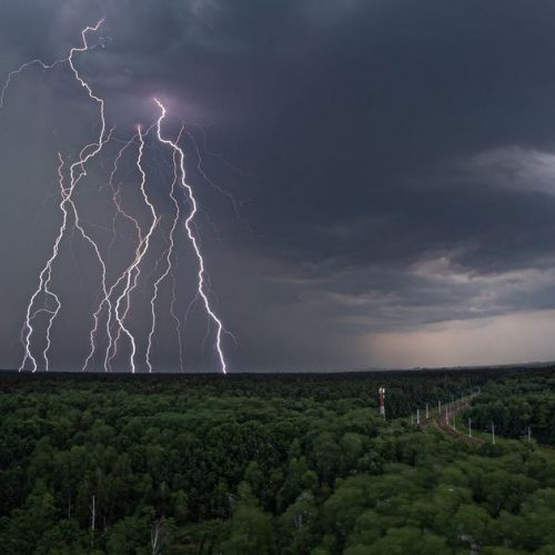 Meteo: cos'è un temporale secco?