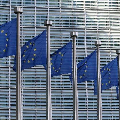 Revisione della direttiva europea sulle accise del tabacco: quali conseguenze per i consumatori e i commercianti belgi?
