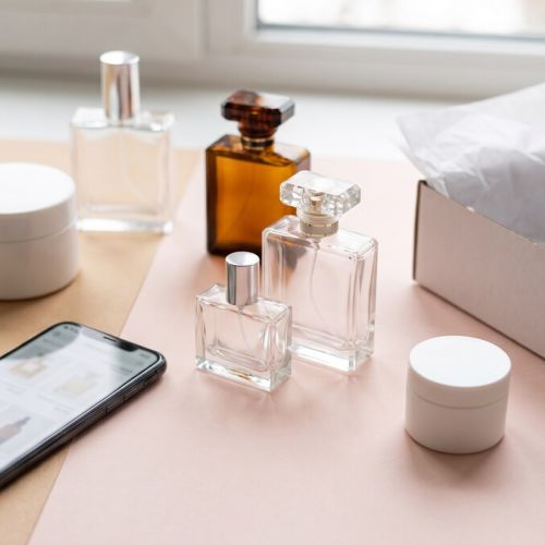 Shopping bellezza 2026: le migliori profumerie online per profumi e cosmetici