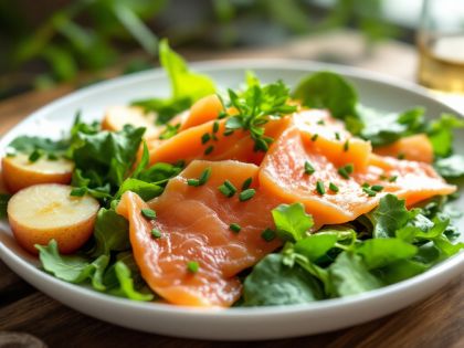 Insalata di Salmone Affumicato e Mache : Ricetta Fresca e Nutritiva
